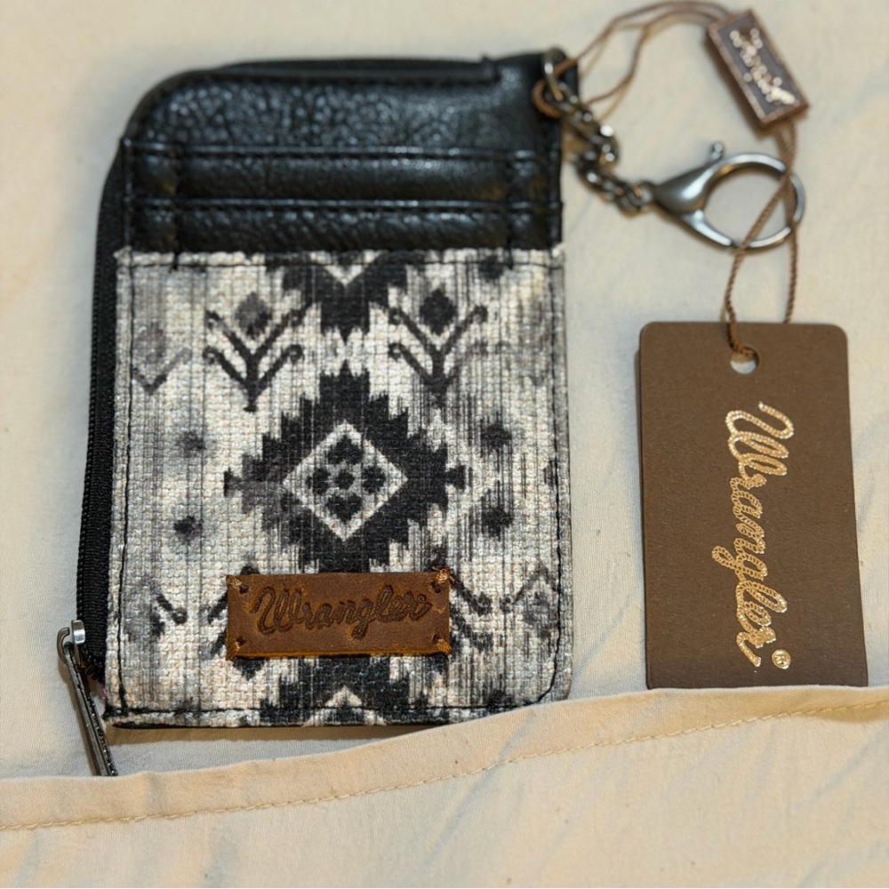 Wrangler Black and White Patterned Wallet